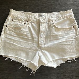 AGOLDE BNWT Vintage Parker Short, White cut off short size 29. Organic Denim